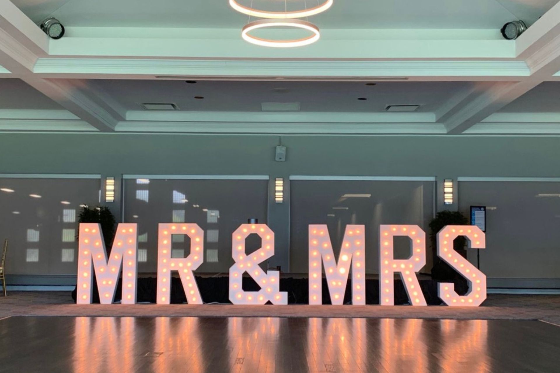 Cincinnati Mr & Mrs Marquee Letters Rental
