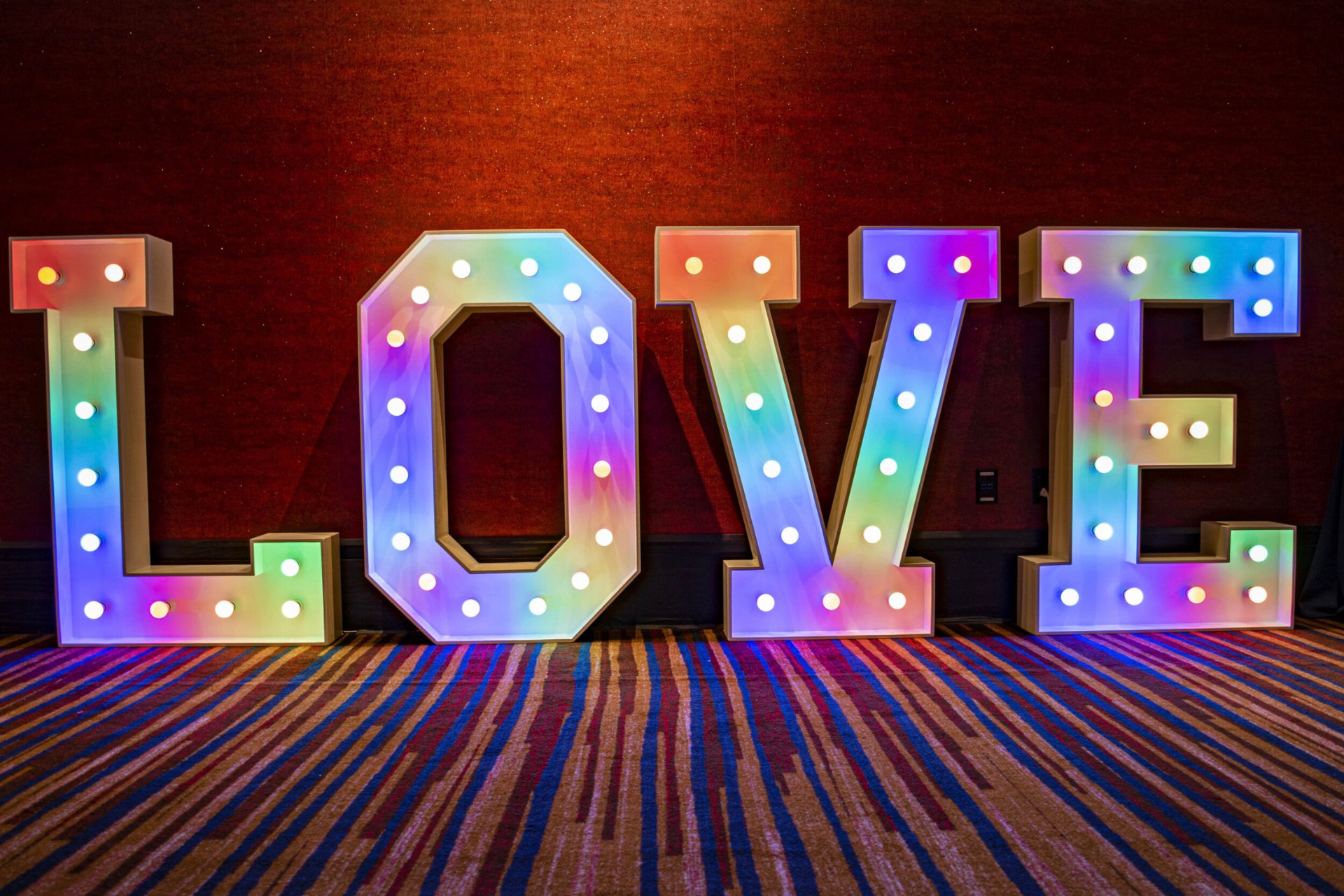 Memphis Love Marquee Letters Rental