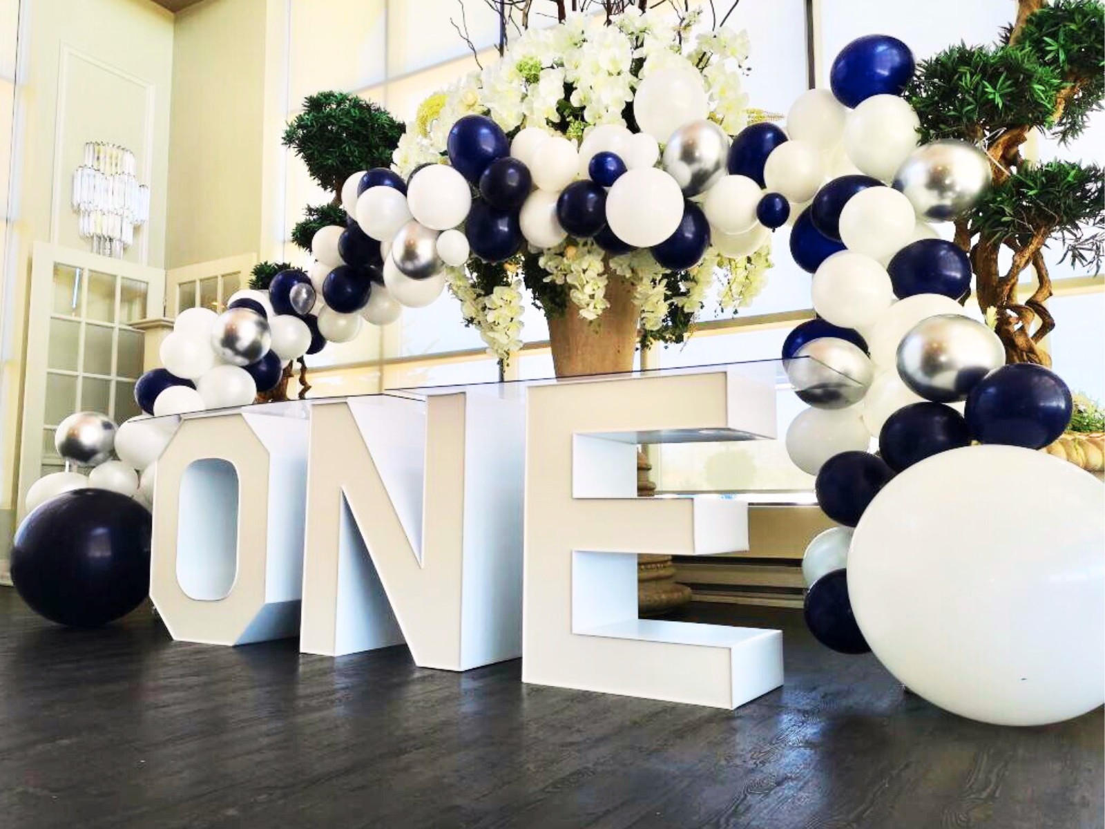 ONE Marquee Block Letters Table
